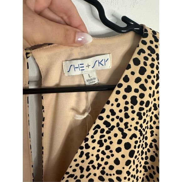 She and Sky Leopard Print Romper L - Picture 4 of 10